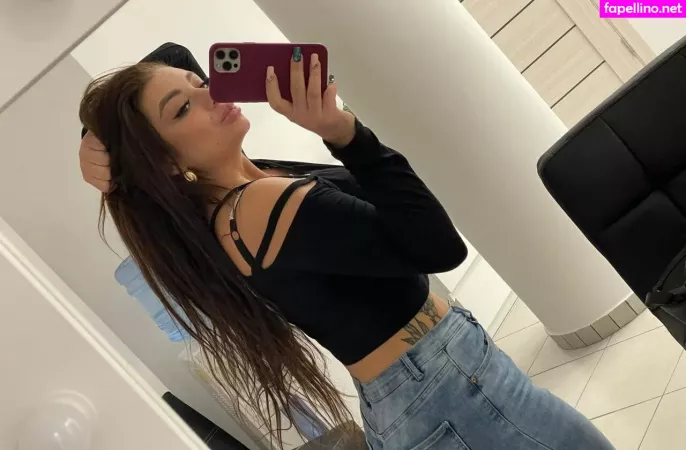 Mamasita Top OnlyFans Thumbnail #3VQ8Qwf9Cm