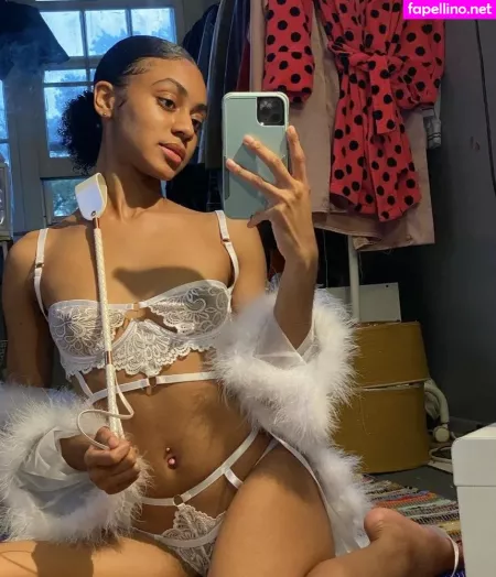 Mamasotaali OnlyFans Thumbnail #T0drcpRAfg