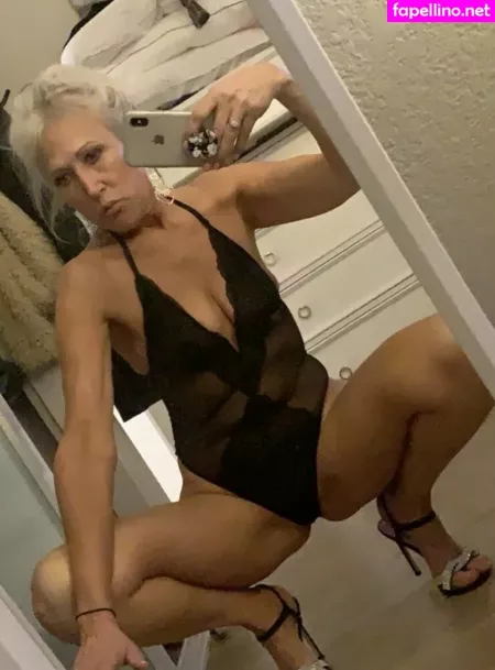 Mamasuzie OnlyFans Thumbnail #T7xDTfrddY