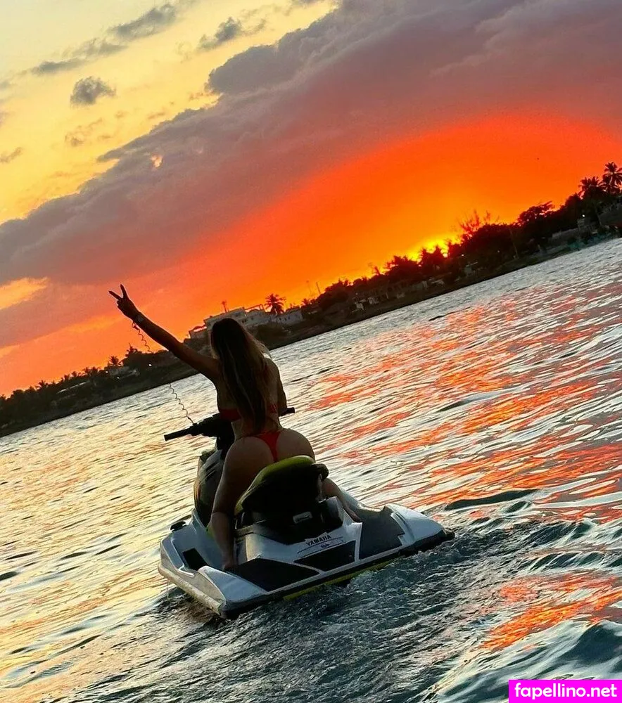 mamellows, marthamellows Nude Leaked OnlyFans Photo #qRPMos2aGL