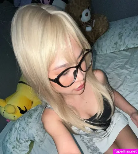 Mami Yakult OnlyFans Thumbnail #FoDKAXuWp3