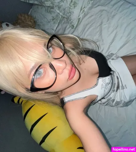 Mami Yakult OnlyFans Thumbnail #hhbPasWWIo