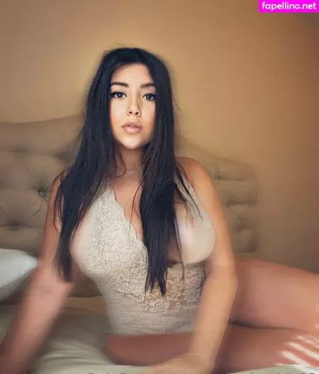 Mamicolombia22 OnlyFans Thumbnail #0I4SsZv1v6