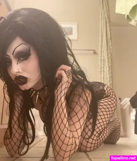 Mamie Hades Main Profile Photo