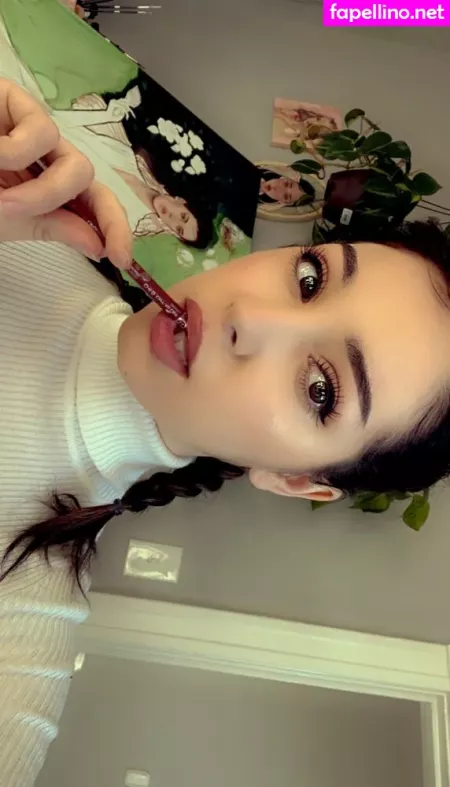 Mamiii111 OnlyFans Thumbnail #V8jwyGdJdU