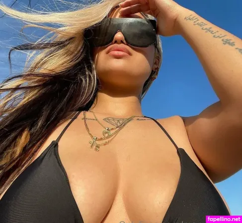 Mamisextras OnlyFans Thumbnail #xnZkgsBlE1