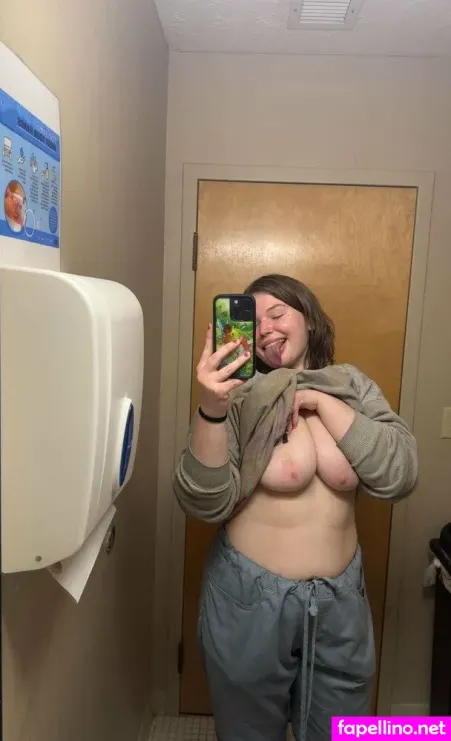 Manda Monroe Main Profile Photo