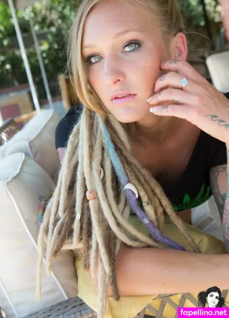 Mandalove OnlyFans Thumbnail #1sehm9gr3W