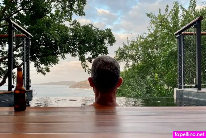 Mandarina OnlyFans Thumbnail #Jr4bMfVktu