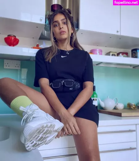 Mandeep Dhillon OnlyFans Thumbnail #PanuiUHmNq