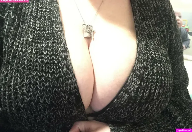 Manderlyn143 OnlyFans Thumbnail #NkFt0OOp20