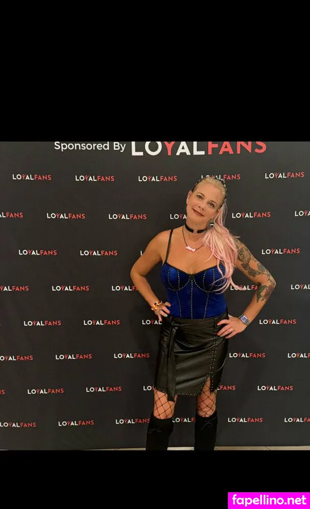 cellulite_looks_better_tan, mandi.castle.free Nude Leaked OnlyFans Photo #Jmscrrlfnd