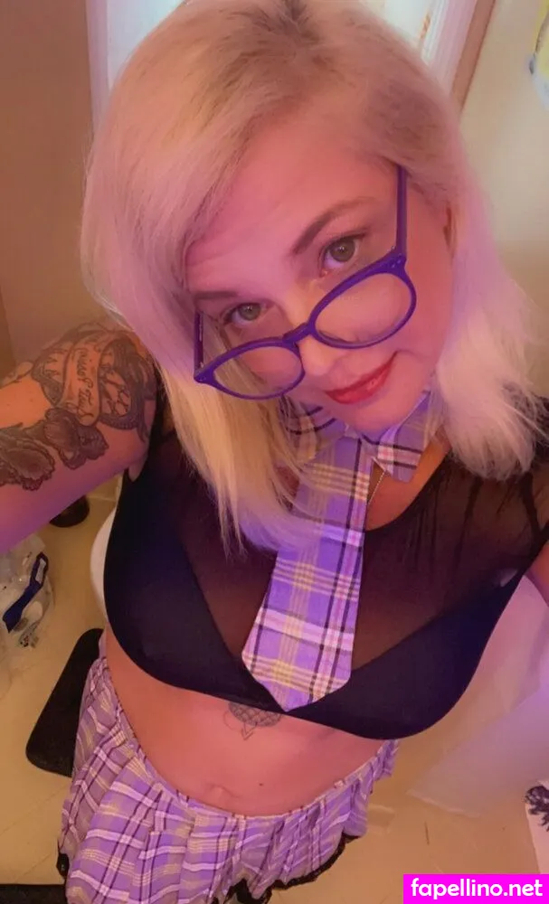 cellulite_looks_better_tan, mandi.castle.free Nude Leaked OnlyFans Photo #eNMlxTPm0L