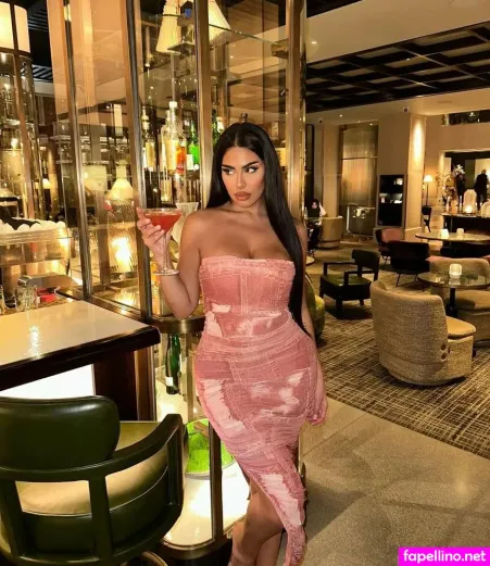 Mandi Vakili OnlyFans Thumbnail #ChNGnDeucM