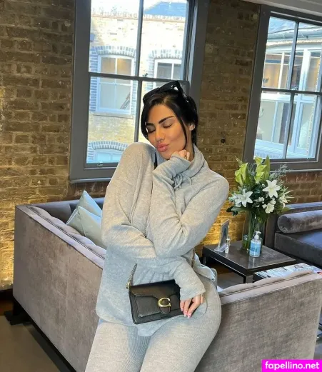 Mandi Vakili OnlyFans Thumbnail #HZkRgUORqg