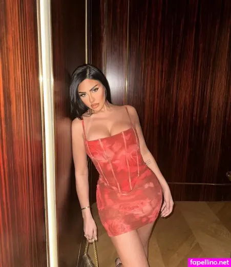 Mandi Vakili OnlyFans Thumbnail #SEWEV7Wbdv