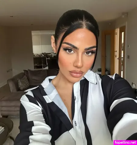 Mandi Vakili OnlyFans Thumbnail #bNPjSNY4Ku