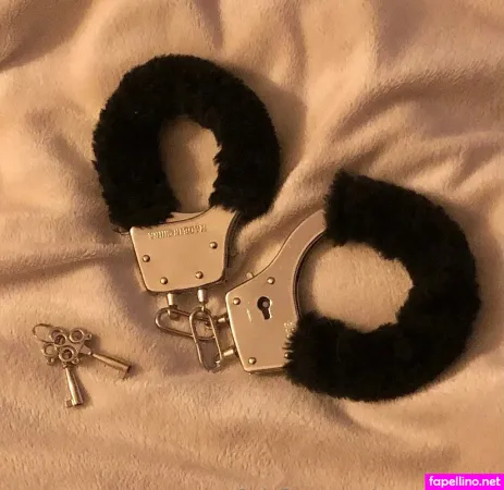 Mandinilsson OnlyFans Thumbnail #KIrWuhIzhy