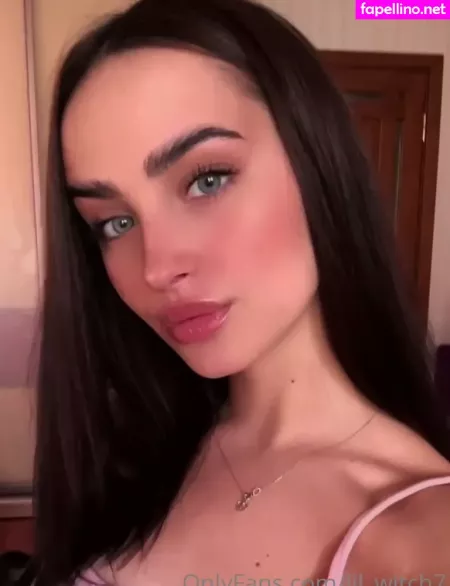 Mandy Britton OnlyFans Thumbnail #JJCDgGbjAf