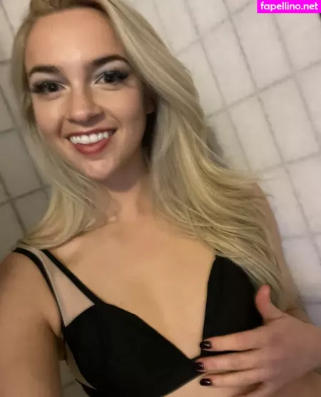 Mandy Marx OnlyFans Thumbnail #GPexiezM9Z