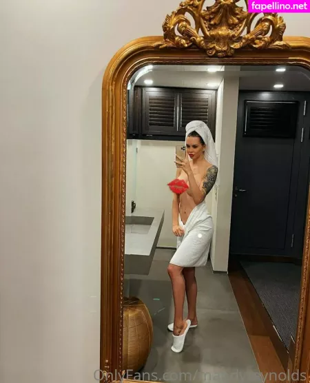 Mandy Reynolds OnlyFans Thumbnail #lnUYSBUl3C