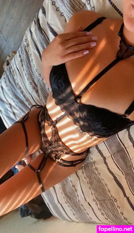 Mandy Skie OnlyFans Thumbnail #F3OUeM7Ujr