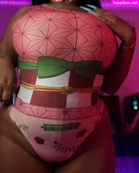 Mandylia OnlyFans Thumbnail #yxWH8EjIaT