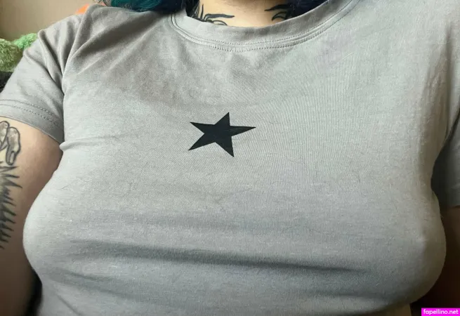 Mango Hoe OnlyFans Thumbnail #Fvt0H38mWf