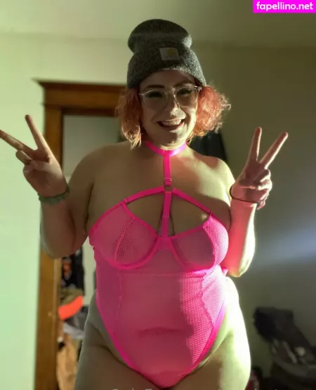 Manic Stoner OnlyFans Thumbnail #GDnxMDx8pB