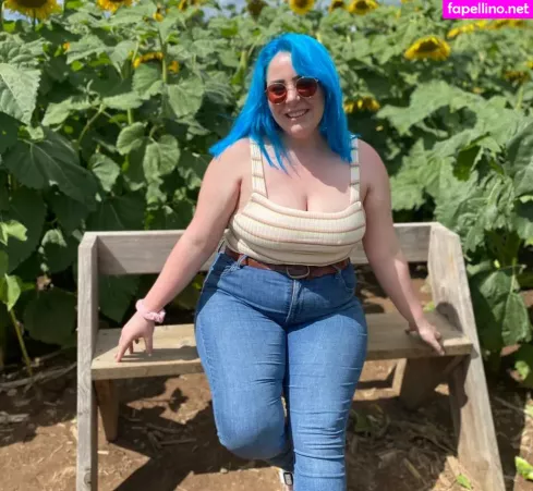 Manic Stoner OnlyFans Thumbnail #S8fubnCSOi