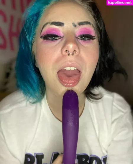 Manic Stoner OnlyFans Thumbnail #zUDMxfFSmn