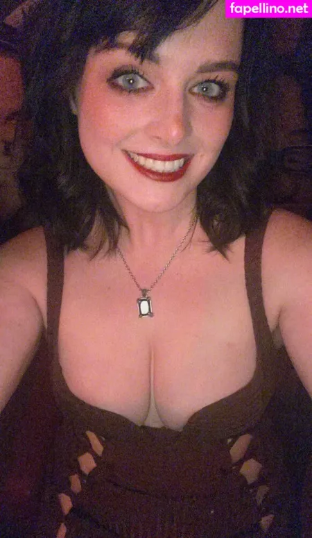 Manicpisces OnlyFans Thumbnail #eRIjgmnL8W