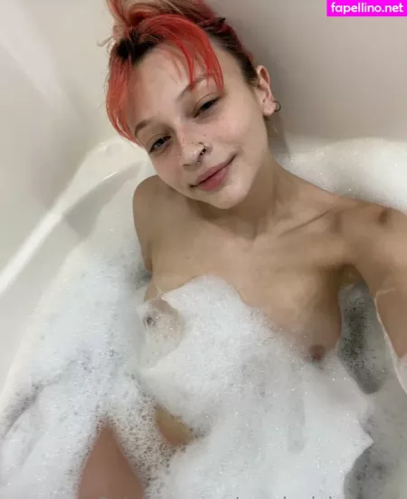 Manicpixieagony OnlyFans Thumbnail #GGlNelFrSo