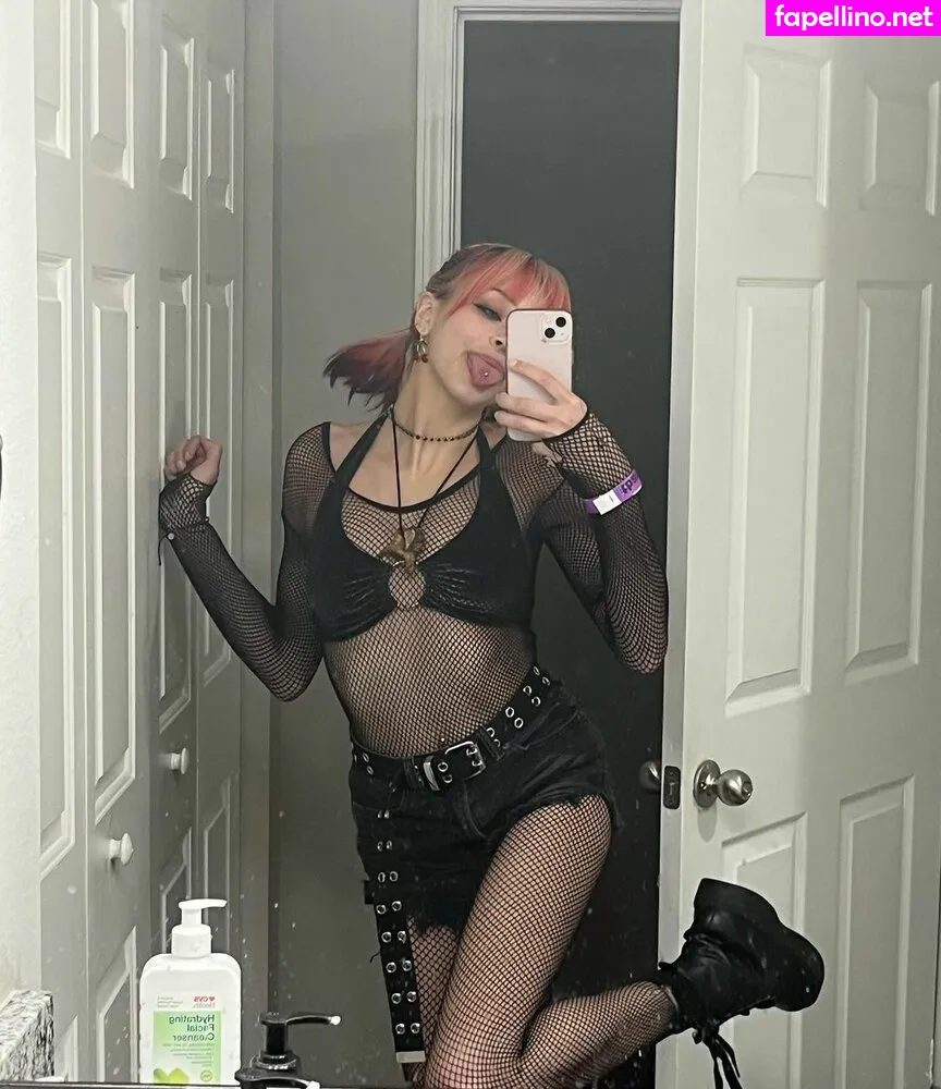 alleahfae, manic_pixie_agony, manicpixieagony Nude Leaked OnlyFans Photo #uR3hopcoc4