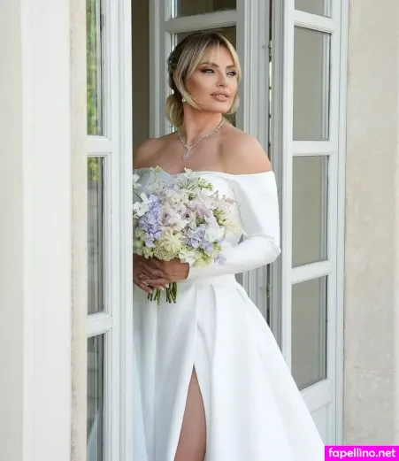 Manila Nazzaro OnlyFans Thumbnail #biExCXErR7