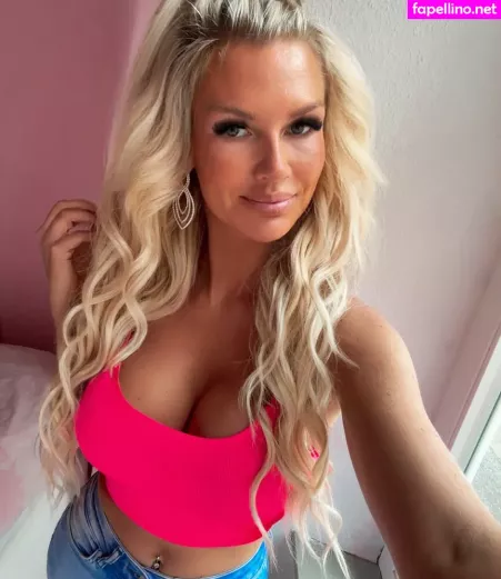 Manja Ihrke OnlyFans Thumbnail #heMCYbsqbq