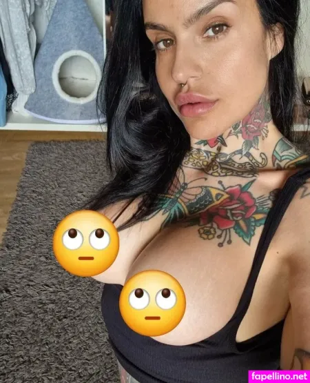 Manolatenti OnlyFans Thumbnail #UvnWKd5DVW