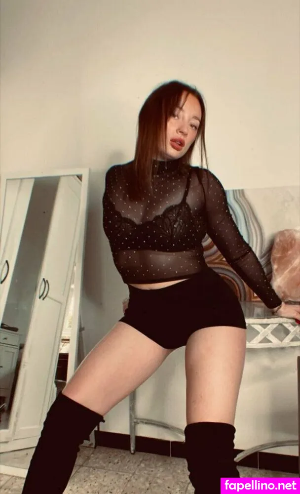 manon.aub, manoon.aub Nude Leaked OnlyFans Photo #7hD314XNsO