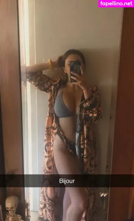 Manon Chrd OnlyFans Thumbnail #noGQgOcnQi