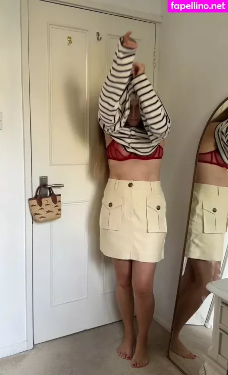 Manon Lagreve OnlyFans Thumbnail #V2y5QomAjx