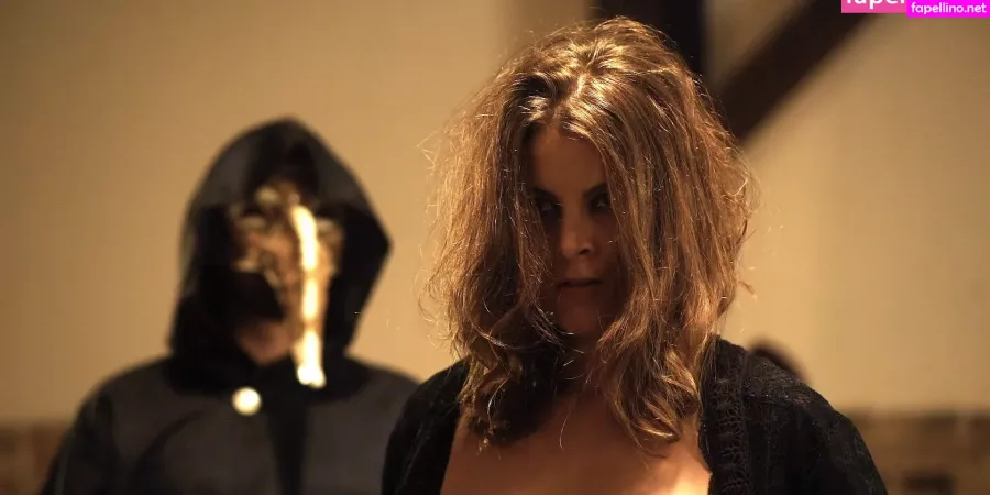 Manon Pages OnlyFans Thumbnail #alE7phd9Fr