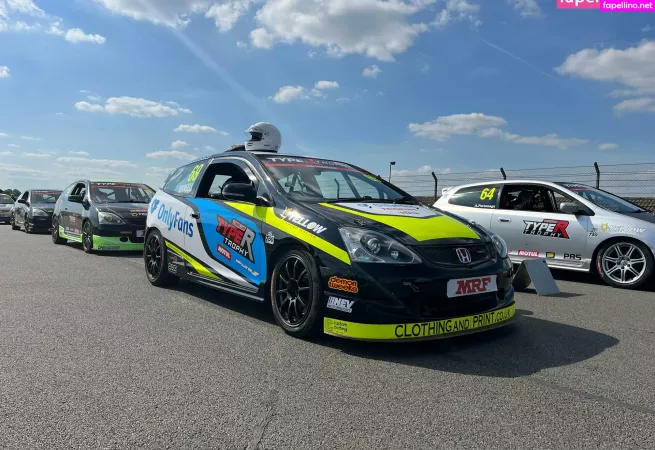 Mansellracing OnlyFans Thumbnail #cbZBp9hG0H