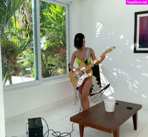 Manu Gavassi OnlyFans Thumbnail #ViatOSuZP9