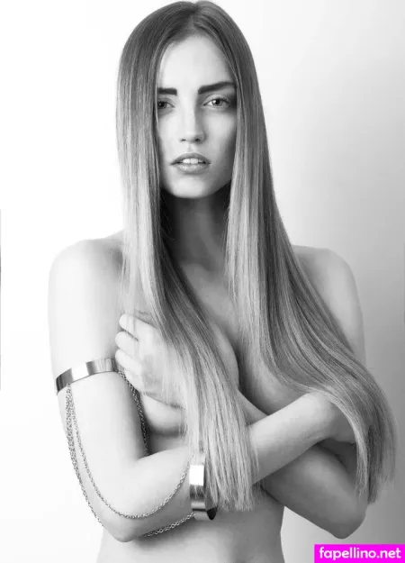 Manuela Apitzsch Maapi90 OnlyFans Thumbnail #axA1F5B7bB