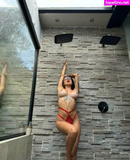 Manuela Castano OnlyFans Thumbnail #ridQ72UNNB