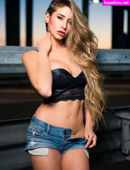 Manuela Quistelli OnlyFans Thumbnail #N3nxn0USN2