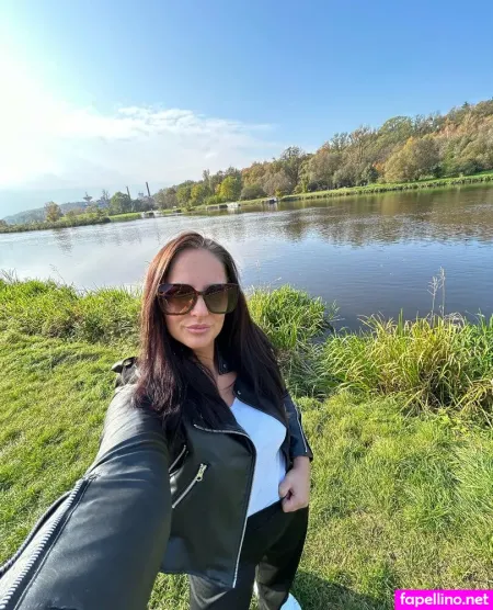 Manuela Tdi OnlyFans Thumbnail #ODeIjyv9xs