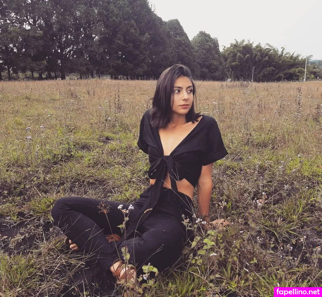 Manuelavlz, manuelavelez, manuelavlz_, mvv1230 Nude Leaked OnlyFans Photo #4wStvRpLyT