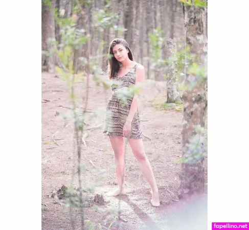 Manuela Velez OnlyFans Thumbnail #rygNb1xaKw