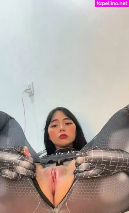 Manukitty OnlyFans Thumbnail #J7b4EJoD1m